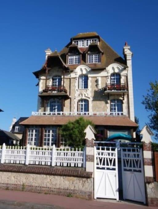 Les Embruns - Plein Ciel - Appartement 3Eme Etage Deauville Ngoại thất bức ảnh
